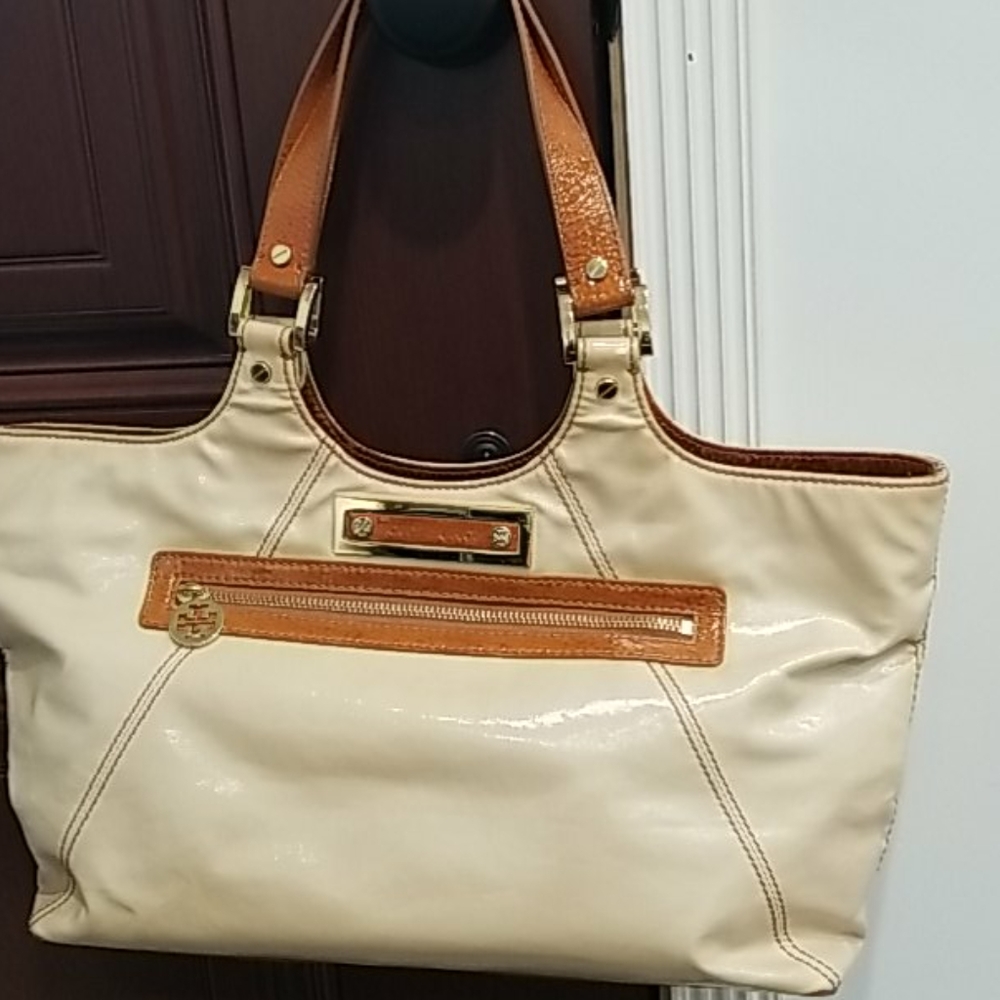 Tory burch Bombed  bag